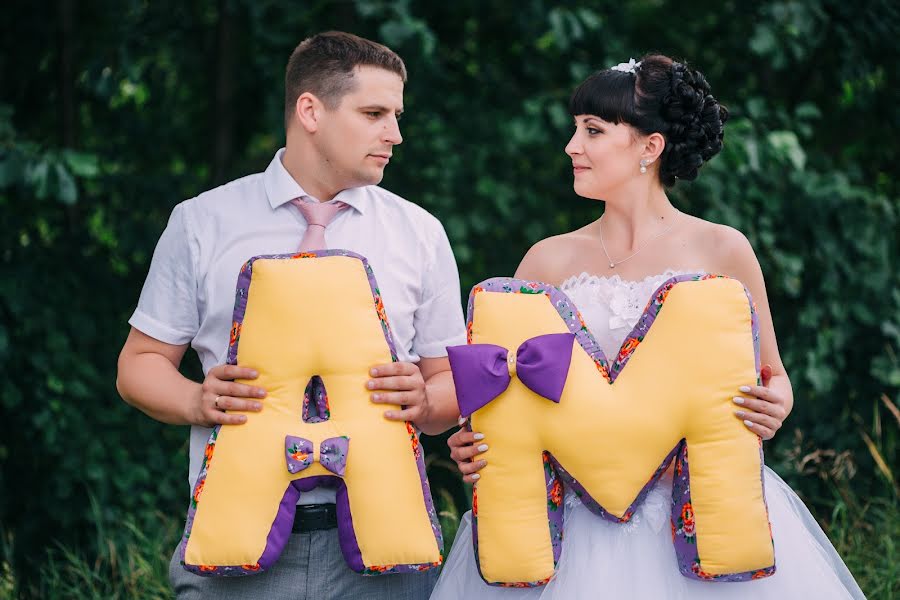 結婚式の写真家Sergey Vyunov (vjunov)。2015 10月8日の写真