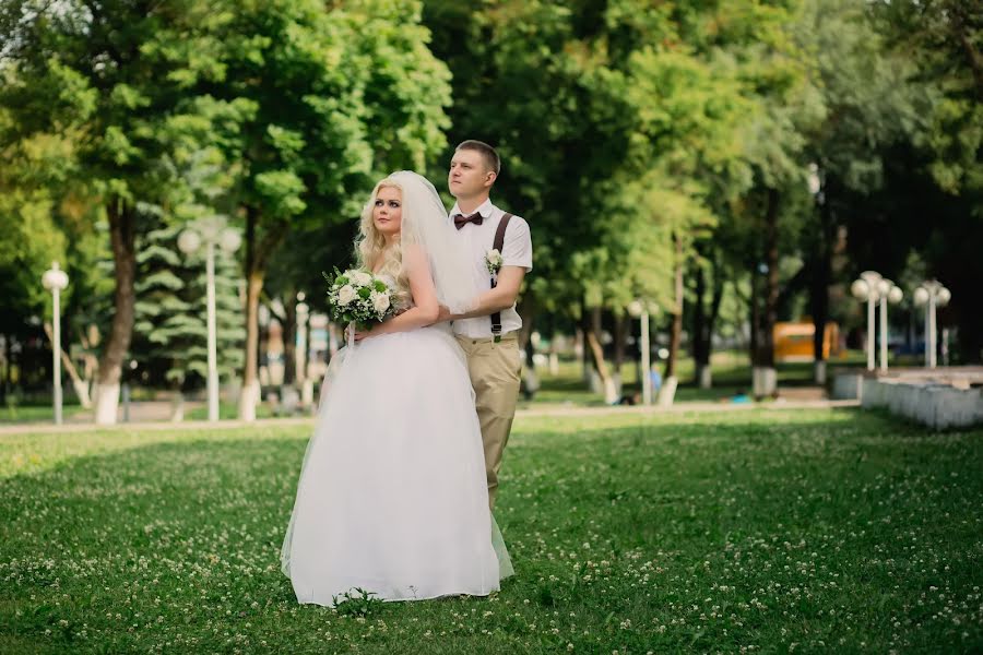 Wedding photographer Anya Volkova (anna19). Photo of 23 August 2017