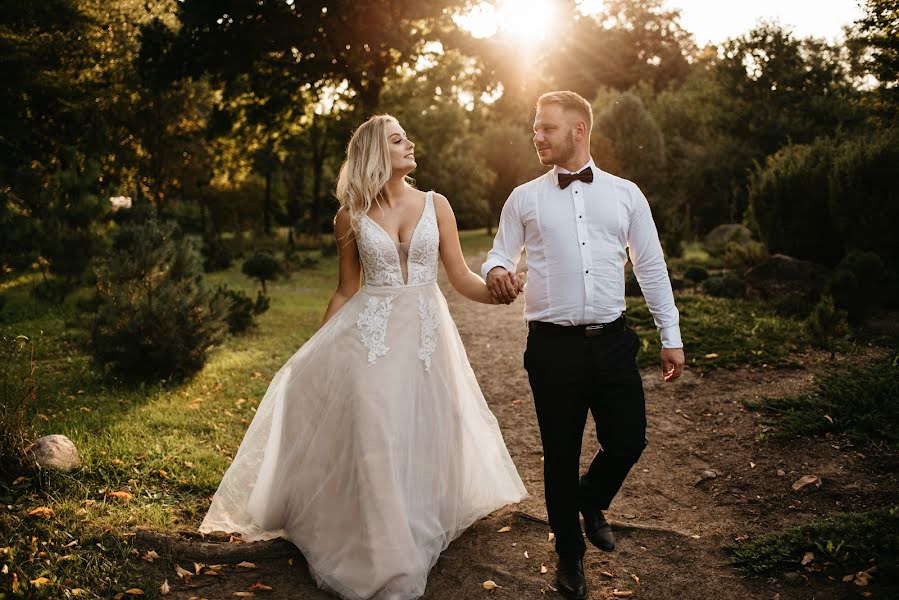 Fotógrafo de casamento Jarosław Stróżyk (jarekstrozyk). Foto de 15 de novembro 2020