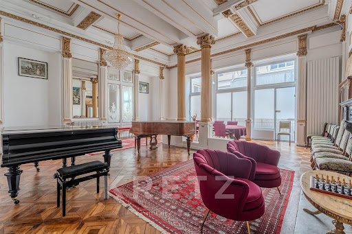 Apartment 3