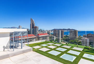 Apartment with terrace and pool 4