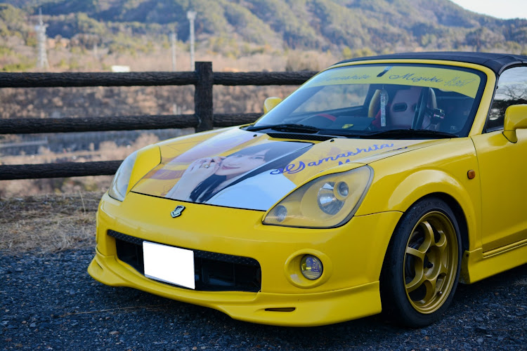 MR-Sの仕様変更・ボンネットラッピング・痛車・黄色・DIYに関するカスタム事例の投稿画像2枚目