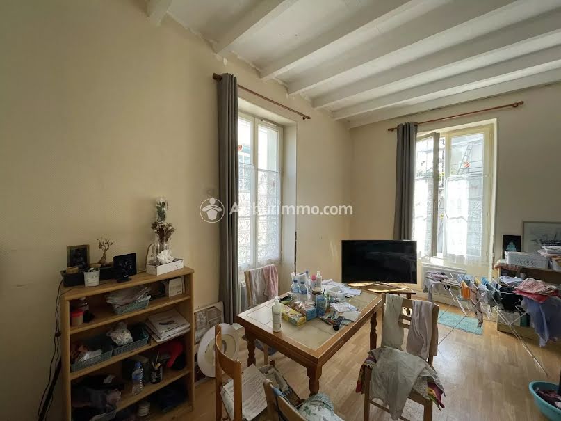 Vente maison 7 pièces 79 m² à Matha (17160), 97 200 €