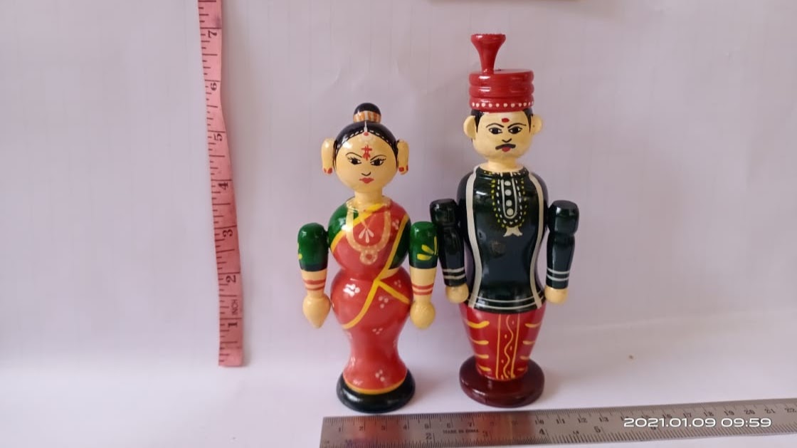 Crafts India Wooden Couple Dolls