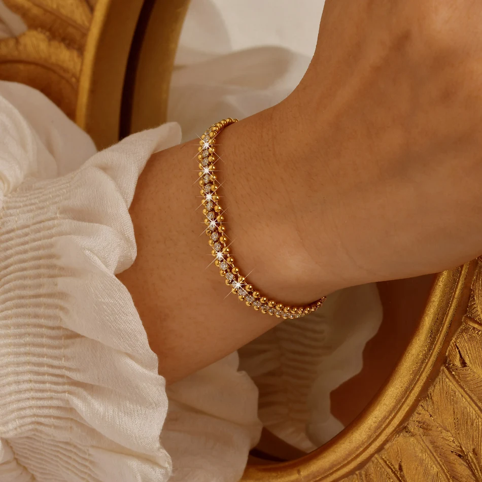 Bracelet chaîne zircon en acier inoxydable européen et américain, un accessoire élégant et durable pour toutes les occasions, pour un style éclatant.