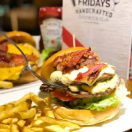 TGI FRIDAYS 星期五美式餐廳