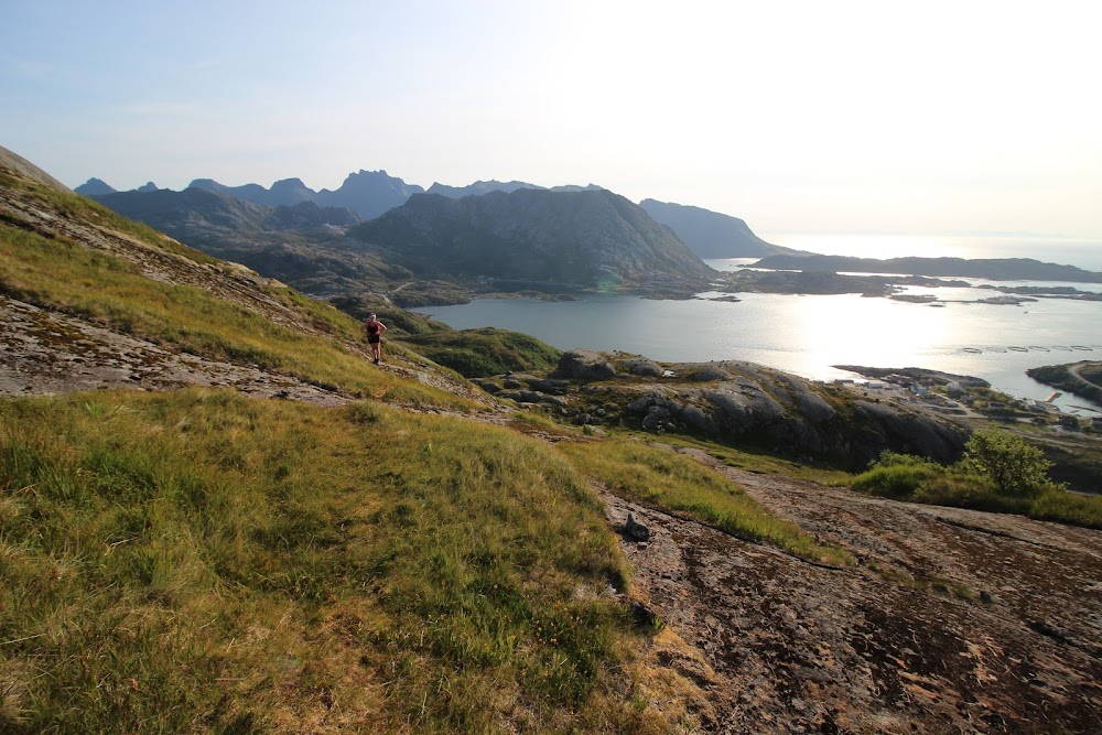 Достижение Hygge (острова Senja, Vesteralen и Lofoten в июле-августе 2019)