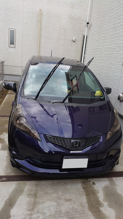 フィットの車検から帰還・厳ついフィットに俺はなる！に関するカスタム事例の投稿画像1枚目