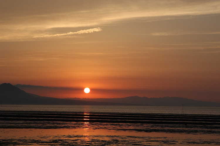 ヴィッツの夕日と愛車・夕焼けに関するカスタム事例の投稿画像3枚目