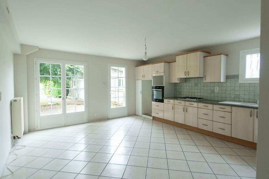 Vente maison 5 pièces 199 m² à Rontignon (64110), 249 000 €