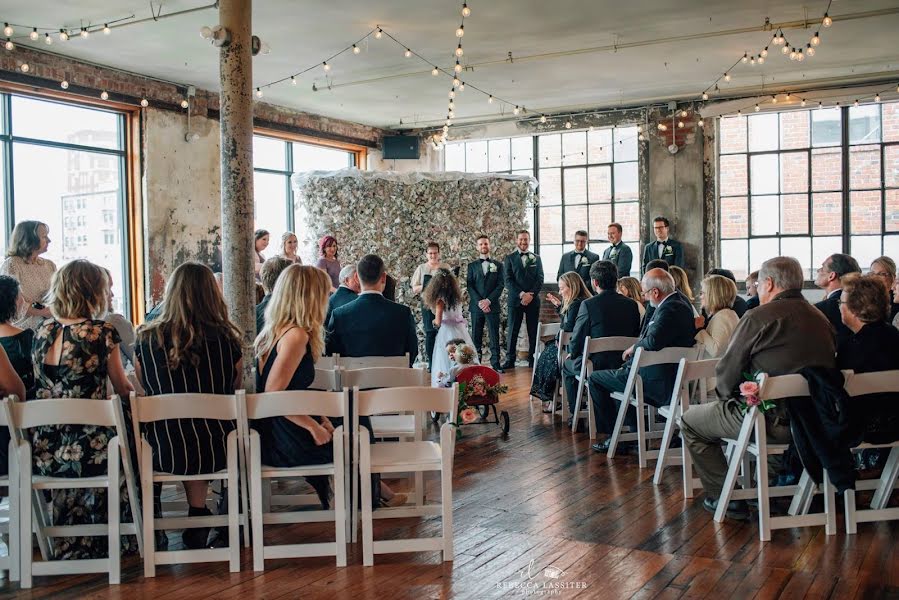 Photographe de mariage Rebecca Lassiter (rebeccalassiter). Photo du 1 mars 2022