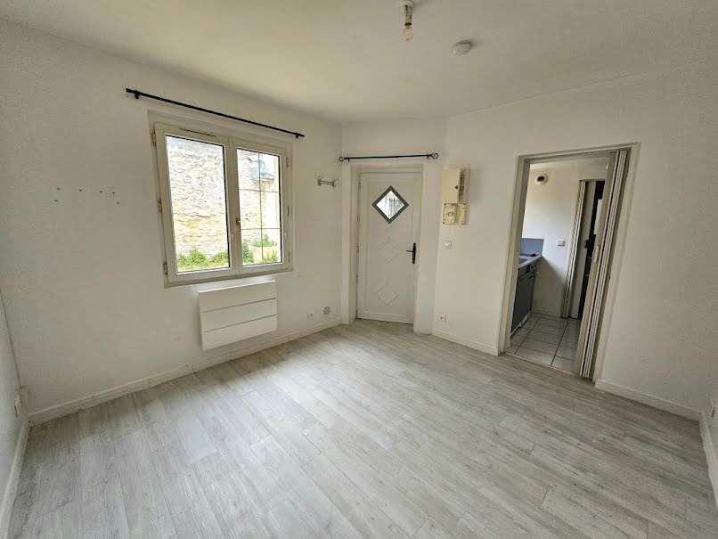 Location  appartement 1 pièce 17 m² à Epône (78680), 430 €