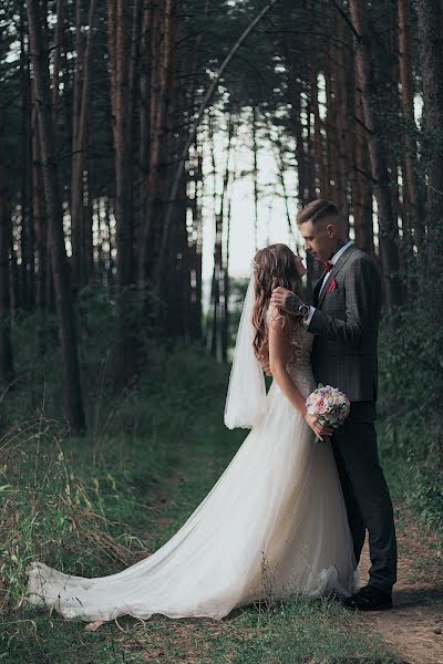 婚礼摄影师Aleksandr Savenkov（savuchka57）。2024 12月12日的照片