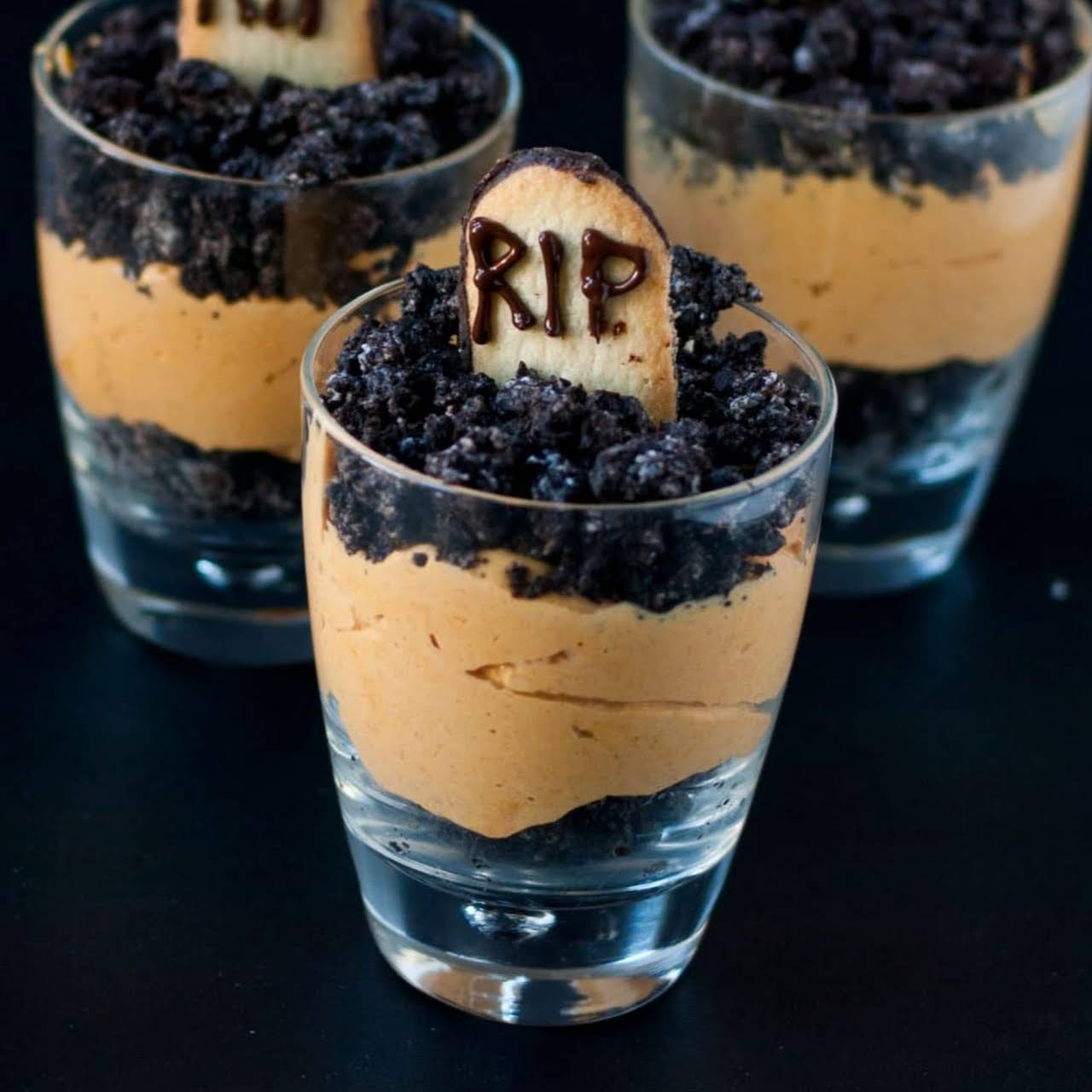 Pumpkin Dirt Pudding (Graveyard Parfaits)