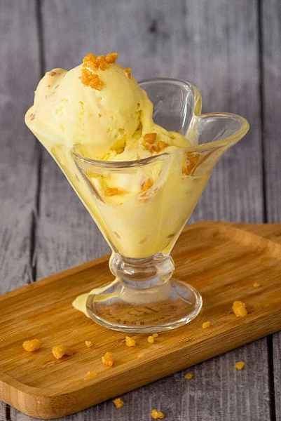 Caramel Butterscotch Delight Icecream (2 Scoops) (500Ml)
