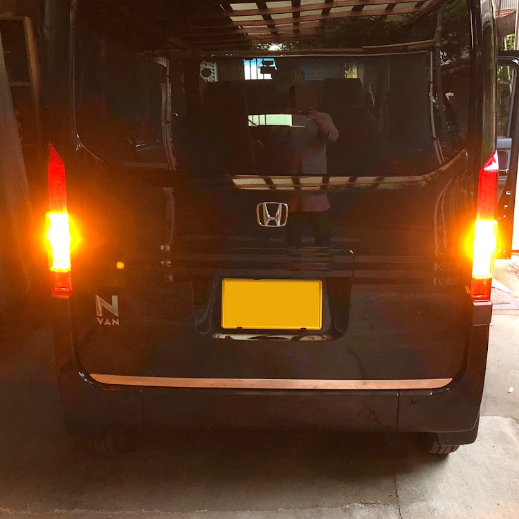 N-VANのLEDウインカー・ハイフラ抵抗取り付けに関するカスタム事例の投稿画像5枚目