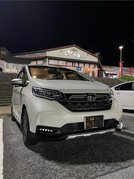 フリードのGT-WORKS・深夜割・兵庫県へ・丹波市へ・安濃SAに関するカスタム事例の投稿画像1枚目