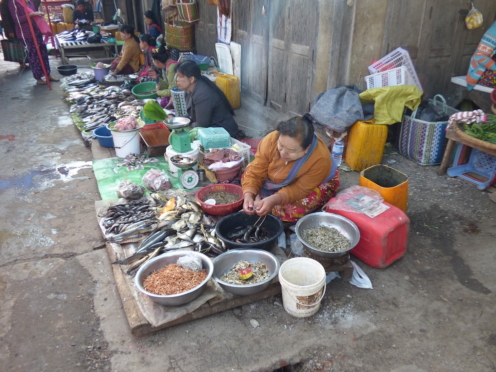 marché de nyaungshwe