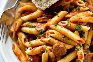 Easy Penne Sausage alla Vodka (30-minute)