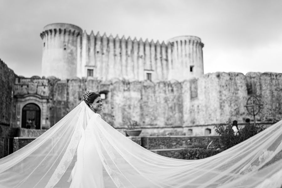 Wedding photographer Leonardo Scarriglia (leonardoscarrig). Photo of 26 March 2022