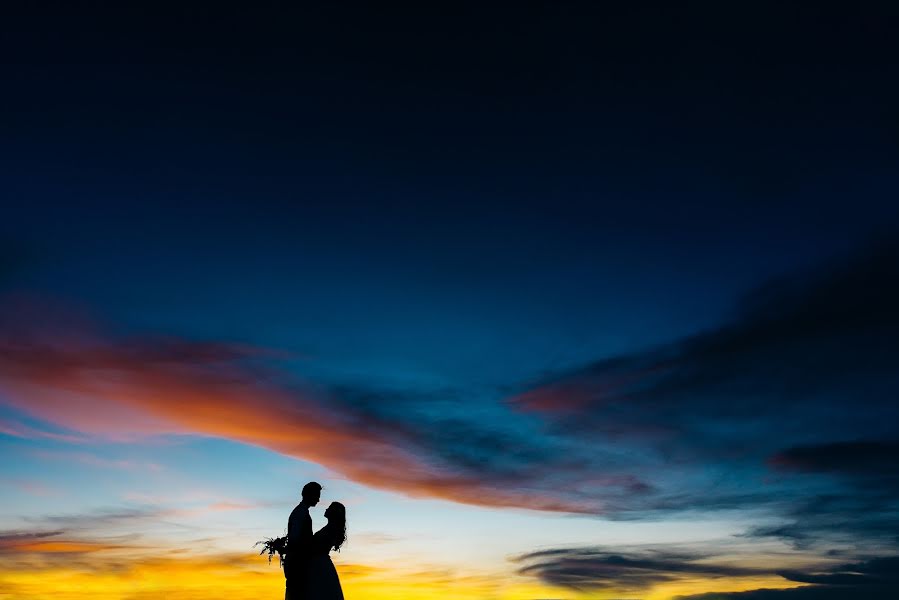 Fotógrafo de casamento Tran Binh (tranbinh). Foto de 3 de dezembro 2017