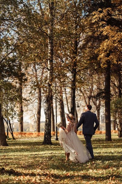 Jurufoto perkahwinan Maksim Klipa (maxklipa). Foto pada 13 Oktober 2021