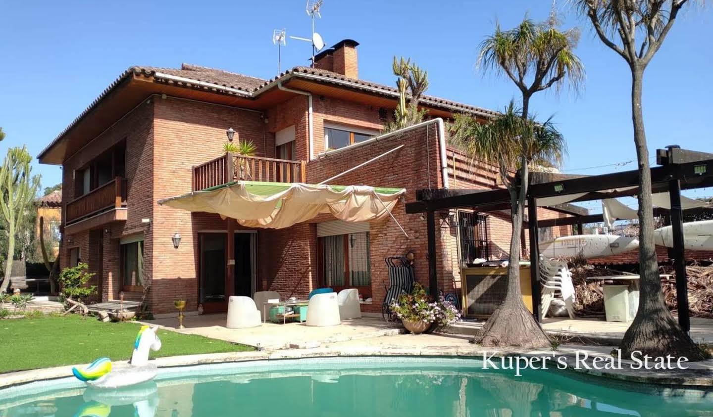 Chalet with terrace Vilassar de Mar