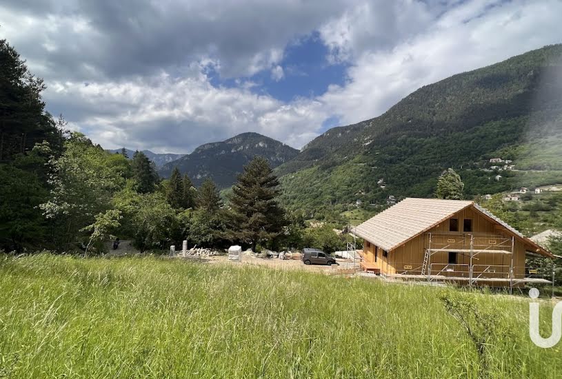  Vente Terrain à bâtir - 1 237m² à Saint-Martin-Vésubie (06450) 