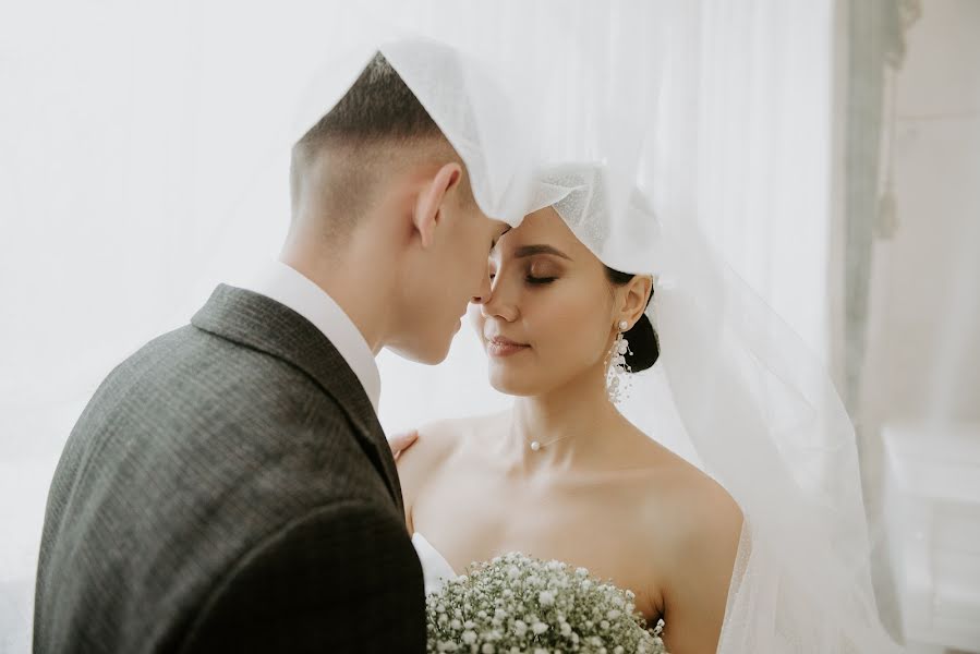 Wedding photographer Oleg Kuzhelev (olegkuzhelev). Photo of 11 April 2023