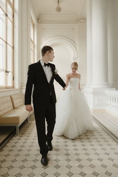 結婚式の写真家Arina Miloserdova (miloserdovaarin)。2018 1月15日の写真