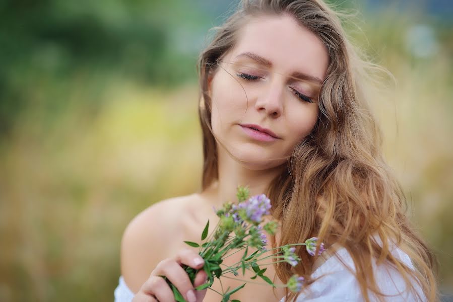 Vestuvių fotografas Elena Feli (lella). Nuotrauka 2022 kovo 31