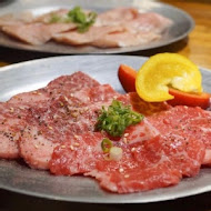 和牛賀日本和牛炭火燒肉專門店