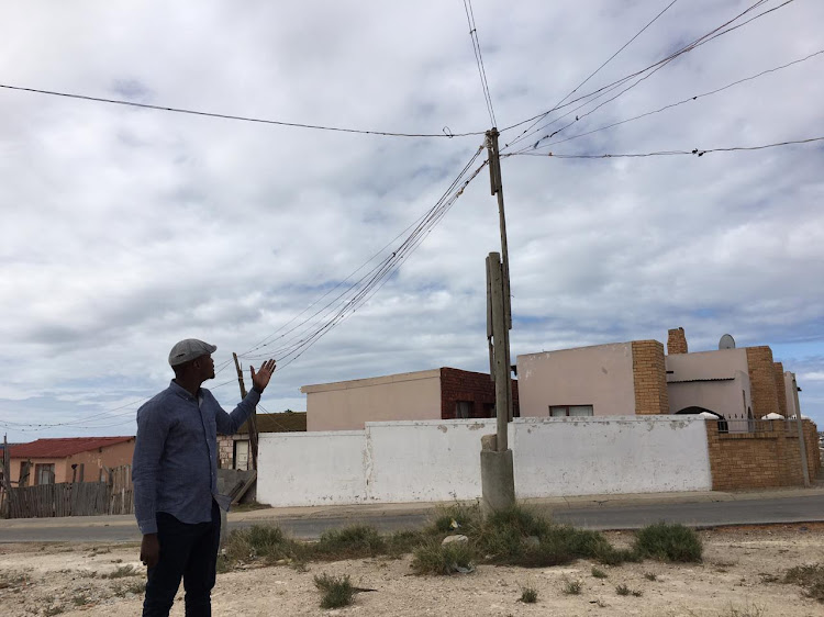 Ward 19 councillor, Gama Maqula, shows The Herald the illegal connections that are in his ward, this comes after two projects to provide sanitation, water and electricity to some of Kwazakhele’s informal settlements have been halted since the Covid-19 lockdown.