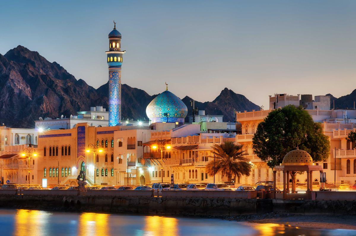 آشنایی با مدارک و هزینه‌های ثبت شرکت در عمان