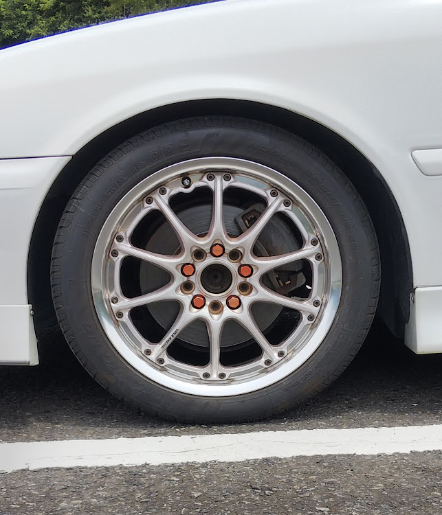 チェイサーのチェイサー・JZX100・ホイールショットに関するカスタム事例の投稿画像2枚目