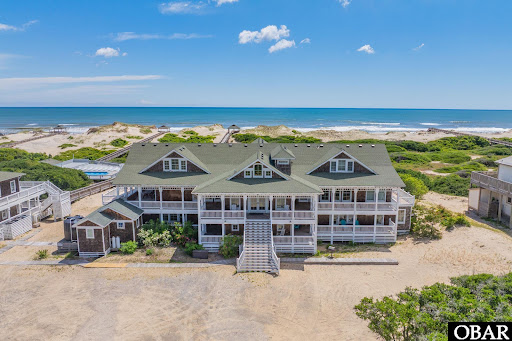 Maison avec piscine en bord de mer 2