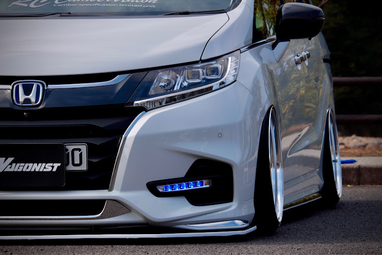 オデッセイのRC camber union・後付けサンルーフ・ワゴニスト・エアサス・洗車に関するカスタム事例の投稿画像1枚目