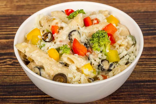 White Sauce Pasta