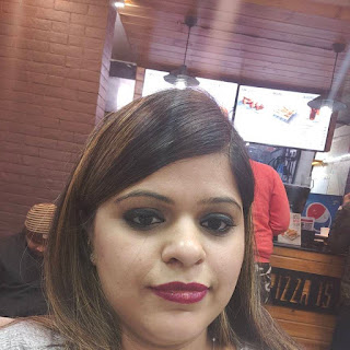 Gunjan Gaba at Pizza Hut, GTB Nagar,  photos