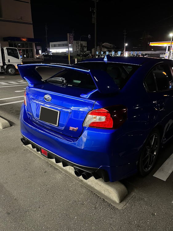 WRX STIの佐賀空港行こう・WRX STI・熱中症に気をつけて!!に関するカスタム事例の投稿画像1枚目