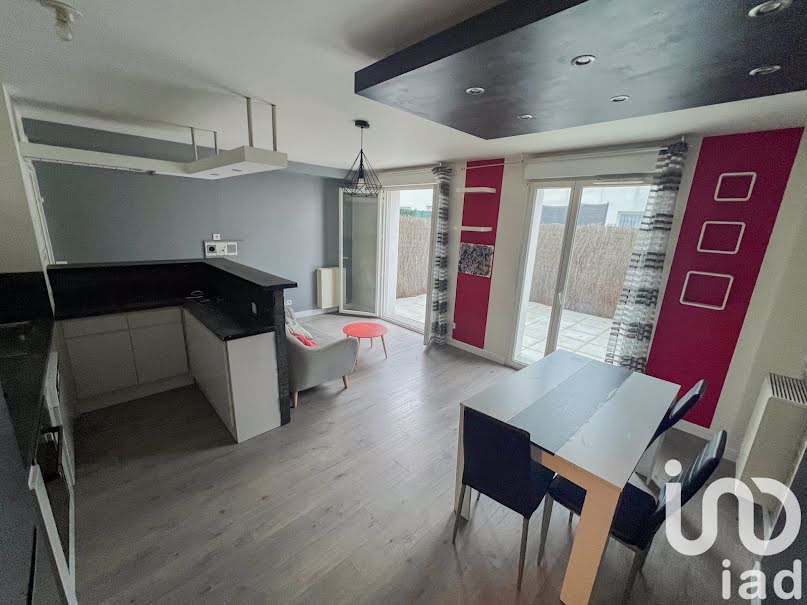 Vente duplex 3 pièces 63 m² à Mantes-la-Ville (78711), 160 000 €