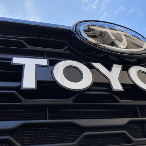 Rav4 Axah54のエンブレム取付用ホルダー エンブレム取り付け エンブレム取付 トヨタエンブレム Toyotaエンブレム に関するカスタム メンテナンスの投稿画像 車のカスタム情報はcartune