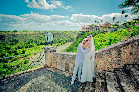 Fotógrafo de casamento Margarita Soulrey (soulxray). Foto de 9 de dezembro 2015