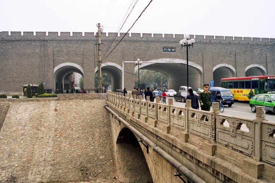 Xian Ming Wall, às muralhas de Xian