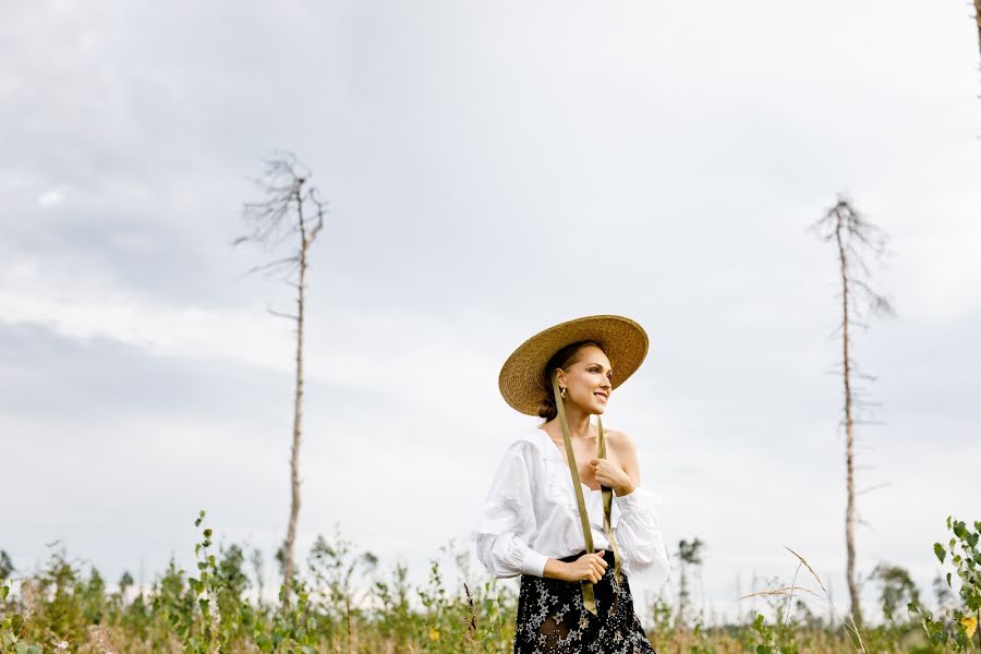 Fotógrafo de casamento Dasha Kopylova (dashkinn). Foto de 17 de março 2021