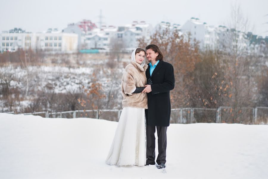 Fotógrafo de casamento Alina Moskovceva (moskovtseva). Foto de 3 de dezembro 2015