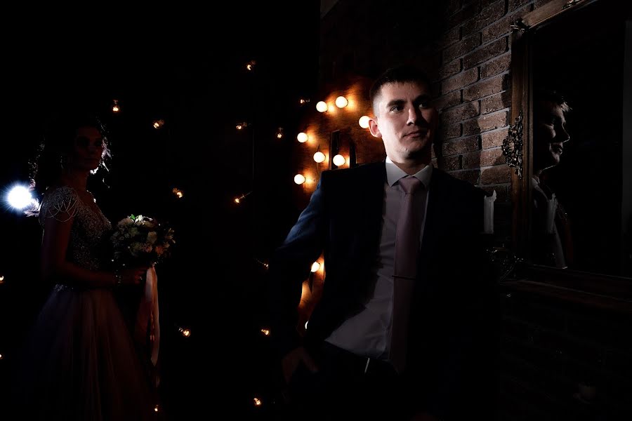 Fotógrafo de casamento Sergey Razgonyaev (fotomotion). Foto de 15 de janeiro 2019