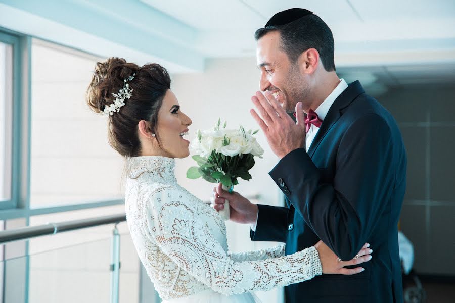 Fotógrafo de bodas Oleg Gurvich (oleggur). Foto del 10 de julio 2017