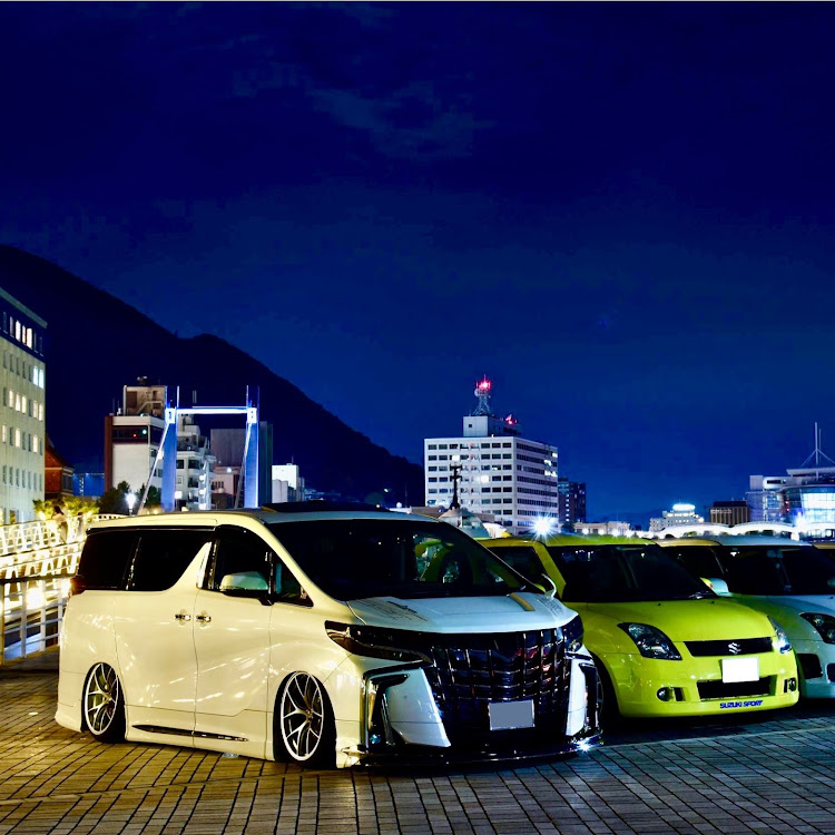 スイフトスポーツの門司港レトロ・イルミネーション・いつもいいね＆コメントありがとうございますに関するカスタム事例の投稿画像5枚目