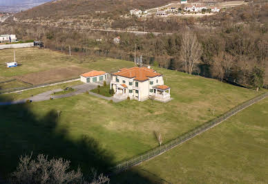 Villa with garden and terrace 3